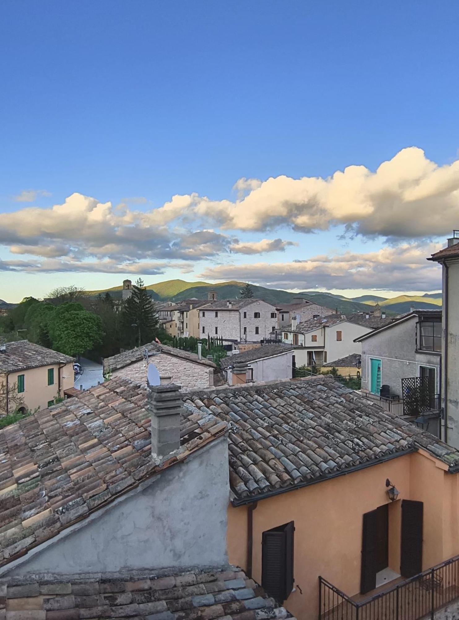 Degli Alessandri House Sassoferrato Luaran gambar