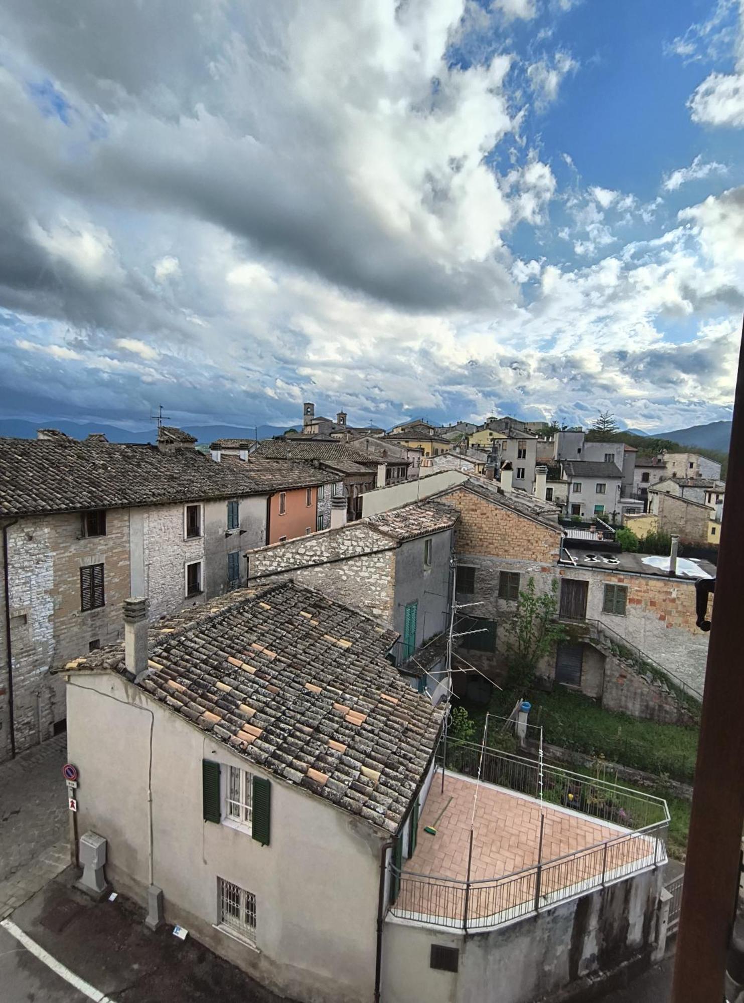 Degli Alessandri House Sassoferrato Luaran gambar